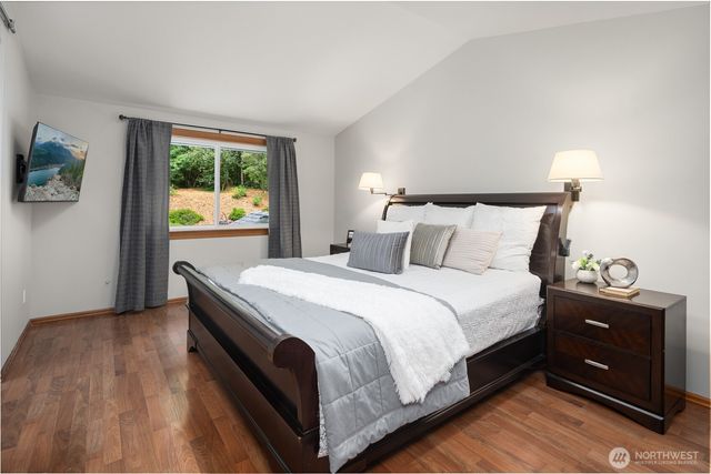 21422 SE 37th Street, Sammamish, WA 98075