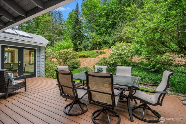 21422 SE 37th Street, Sammamish, WA 98075