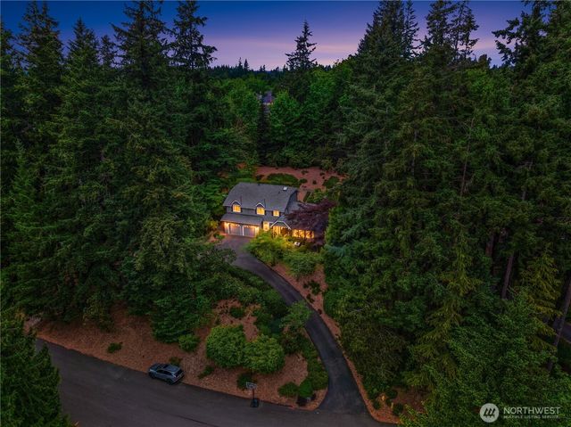 21422 SE 37th Street, Sammamish, WA 98075