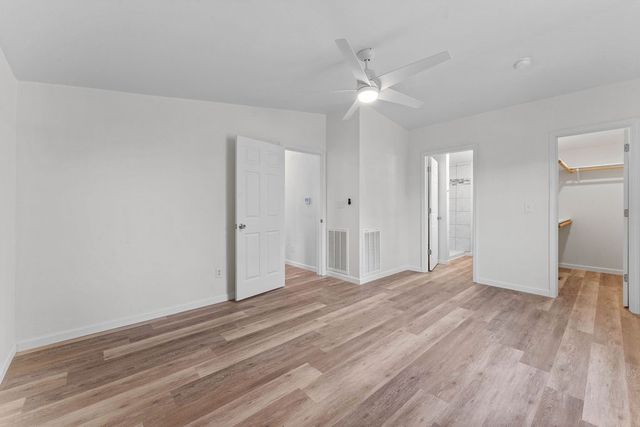 10177 Bonnabel Road, Rogers, AR 72758