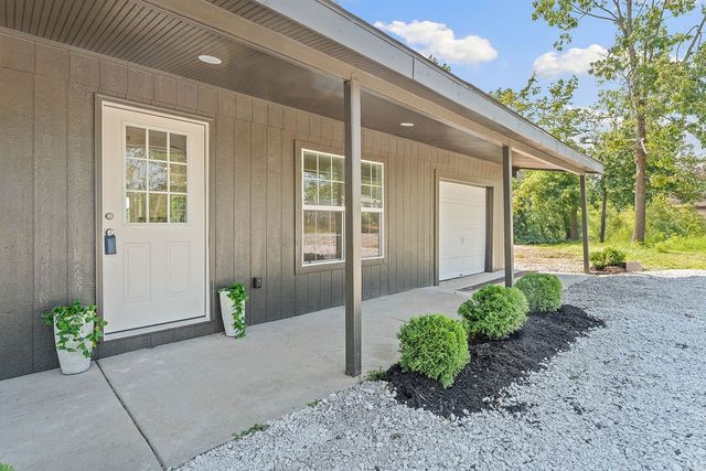 10177 Bonnabel Road, Rogers, AR 72758