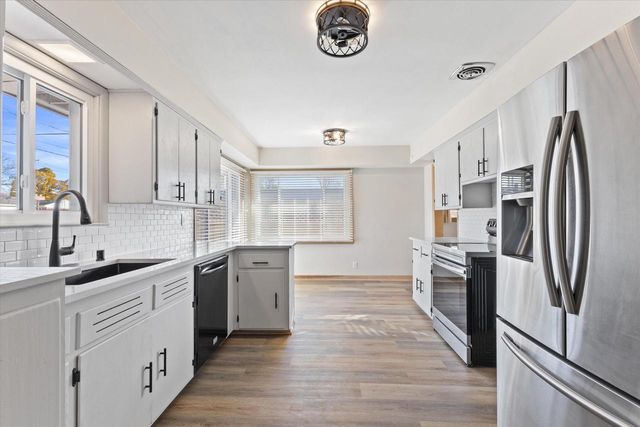 9230 W Center STREET, Milwaukee, WI 53222