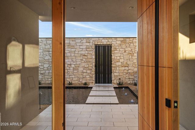 7498 E WHISPER ROCK Trail, Scottsdale, AZ 85266