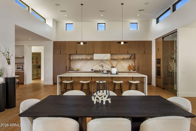 7498 E WHISPER ROCK Trail, Scottsdale, AZ 85266