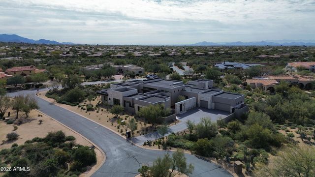 7498 E WHISPER ROCK Trail, Scottsdale, AZ 85266