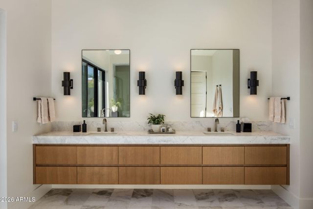 7498 E WHISPER ROCK Trail, Scottsdale, AZ 85266