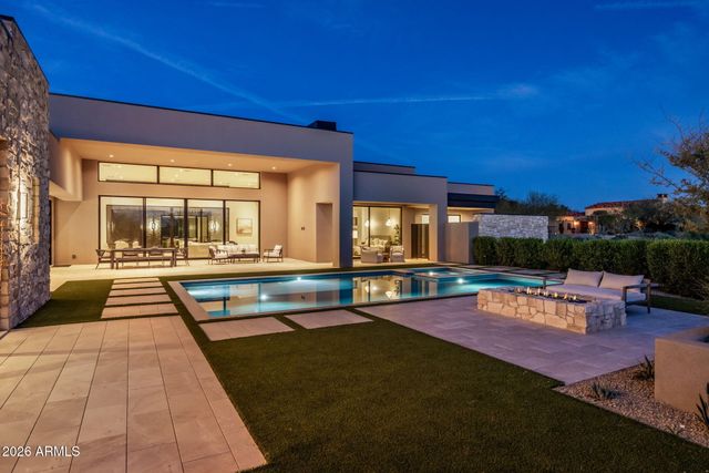 7498 E WHISPER ROCK Trail, Scottsdale, AZ 85266