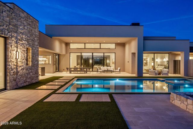 7498 E WHISPER ROCK Trail, Scottsdale, AZ 85266