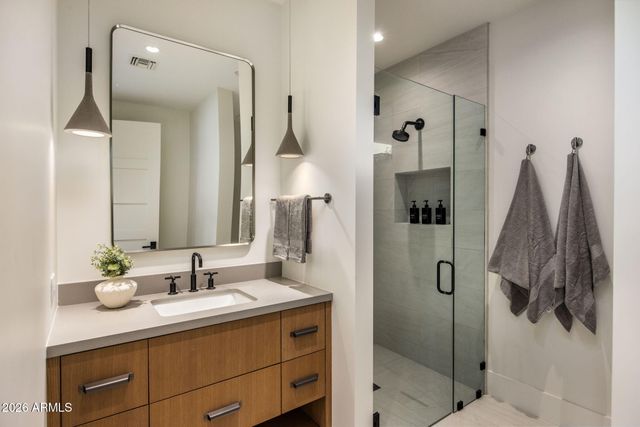 7498 E WHISPER ROCK Trail, Scottsdale, AZ 85266