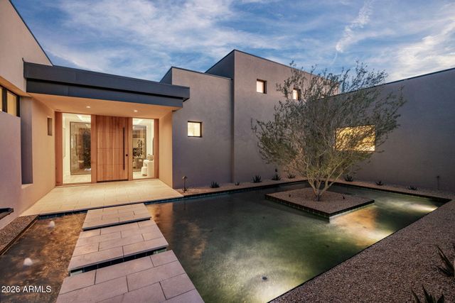 7498 E WHISPER ROCK Trail, Scottsdale, AZ 85266