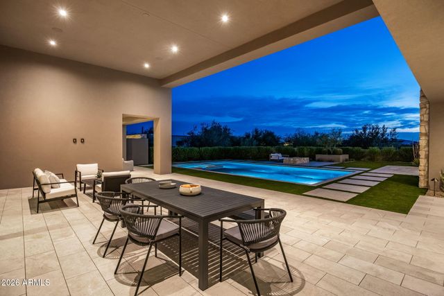 7498 E WHISPER ROCK Trail, Scottsdale, AZ 85266