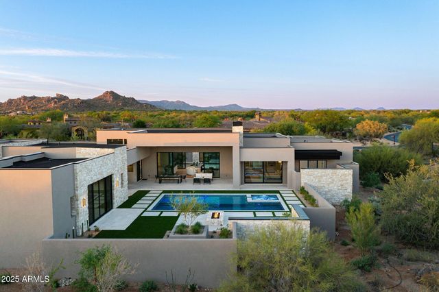 7498 E WHISPER ROCK Trail, Scottsdale, AZ 85266