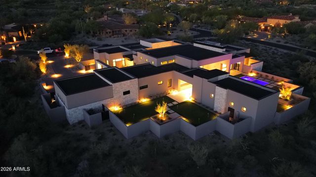 7498 E WHISPER ROCK Trail, Scottsdale, AZ 85266