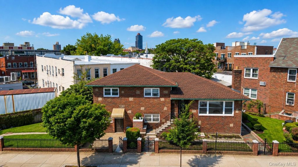 1960 Stillwell Avenue, Brooklyn, NY 11223 — photo 2