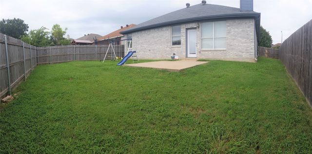 8640 Rainy Lake Drive, Fort Worth, TX 76244
