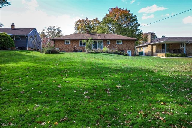 5833 Kuenzer Drive, Seven Hills, OH 44131