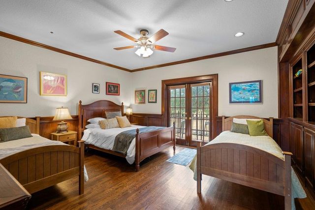 5229 Hupedo Ranch RD, Spicewood, TX 78669