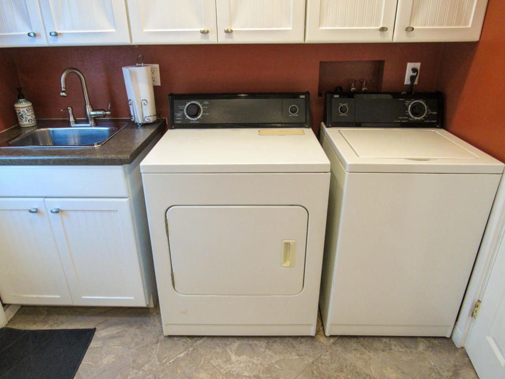 Image 24 of property listing at 39237 Desert Greens Drive E, Palm Desert, CA 92260