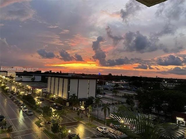 140 S Dixie Hwy 501, Hollywood, FL 33020
