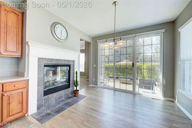 6083 Village Court, Independence Charter Township, MI 48346