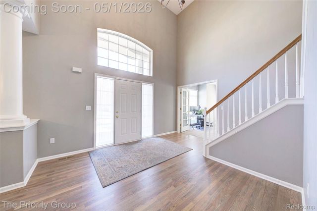 6083 Village Court, Independence Charter Township, MI 48346