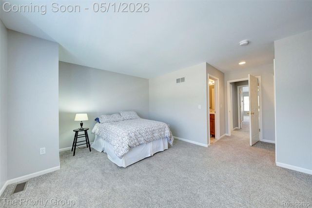 6083 Village Court, Independence Charter Township, MI 48346