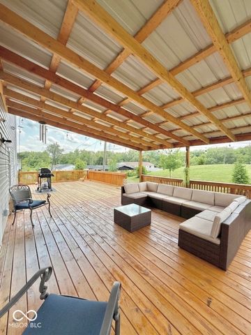 7786 Garnet Avenue, Indianapolis, IN 46268