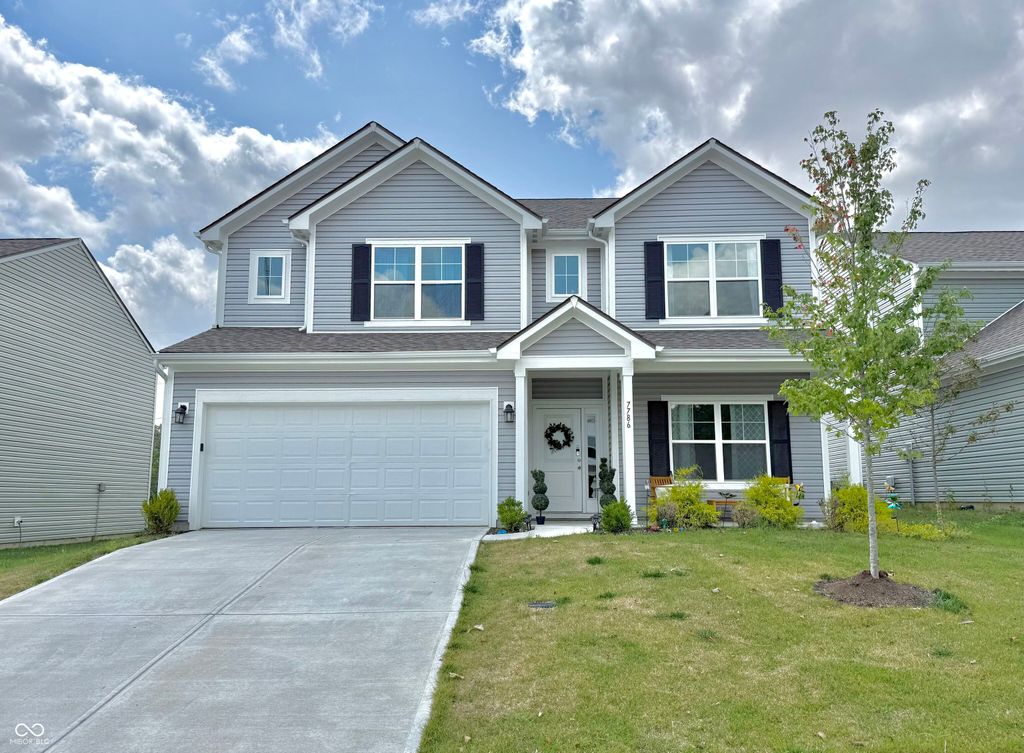 7786 Garnet Avenue, Indianapolis, IN 46268