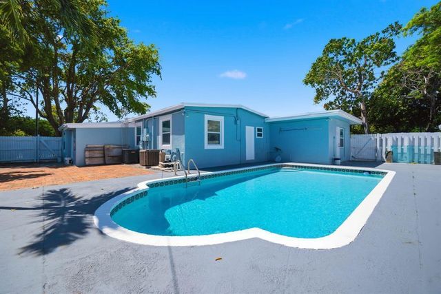 1517 NE 53RD Court, Pompano Beach, FL 33064