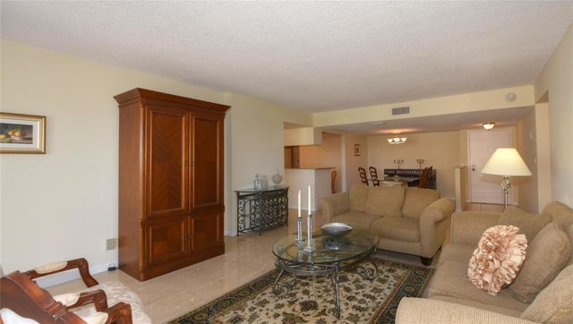 5100 N Ocean Boulevard 1004, Lauderdale By The Sea, FL 33308
