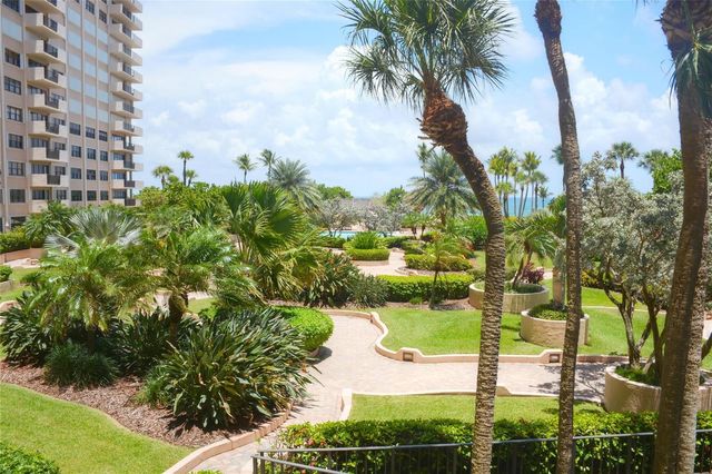 5100 N Ocean Boulevard 1004, Lauderdale By The Sea, FL 33308