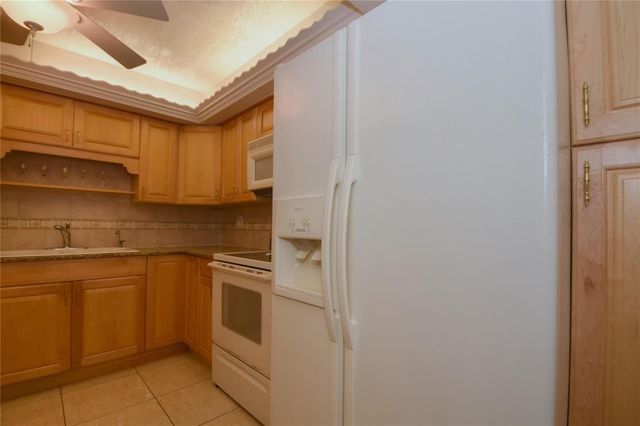 5100 N Ocean Boulevard 1004, Lauderdale By The Sea, FL 33308
