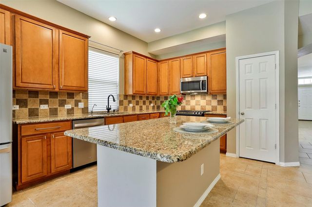 15529 Landing Creek Lane, Fort Worth, TX 76262