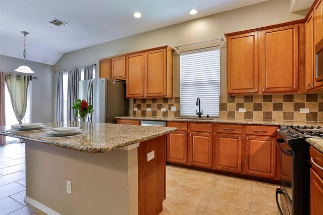 15529 Landing Creek Lane, Fort Worth, TX 76262