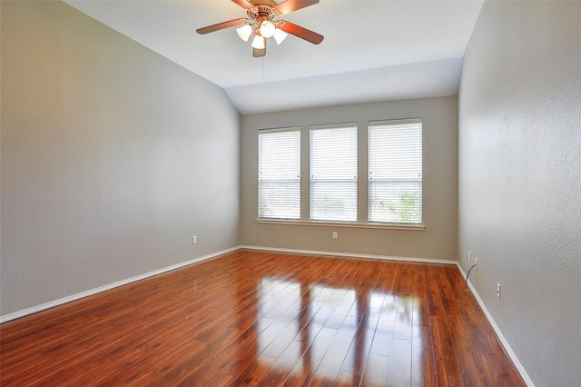 15529 Landing Creek Lane, Fort Worth, TX 76262