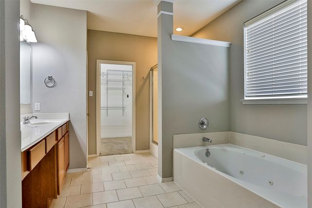 15529 Landing Creek Lane, Fort Worth, TX 76262