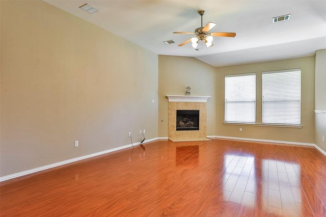 15529 Landing Creek Lane, Fort Worth, TX 76262