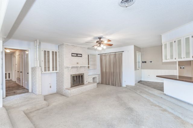 417 Willow Way, Gainesville, TX 76240