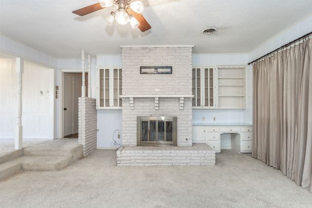 417 Willow Way, Gainesville, TX 76240