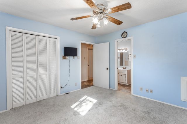 417 Willow Way, Gainesville, TX 76240