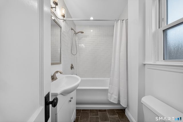 30 Noble Street, Stamford, CT 06902