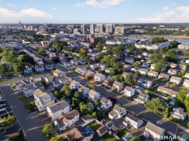 30 Noble Street, Stamford, CT 06902