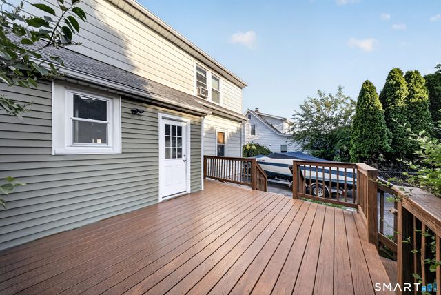 30 Noble Street, Stamford, CT 06902