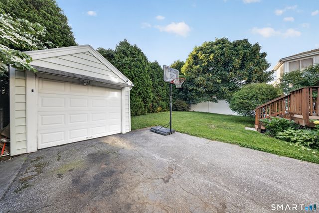 30 Noble Street, Stamford, CT 06902