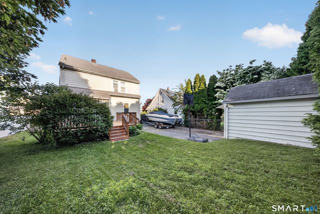 30 Noble Street, Stamford, CT 06902