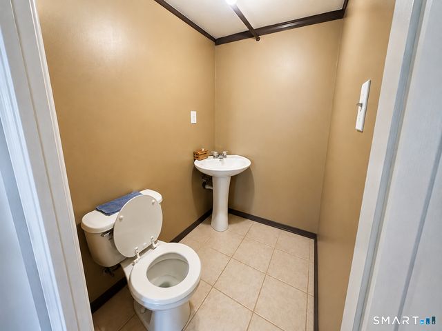 77 McClintock Street, New Britain, CT 06053