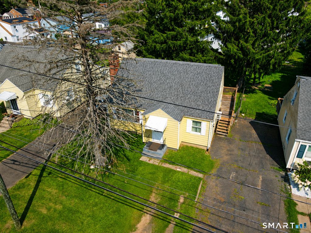 77 McClintock Street, New Britain, CT 06053