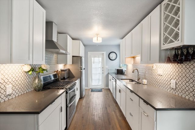 2736 Ryan Avenue, Fort Worth, TX 76110