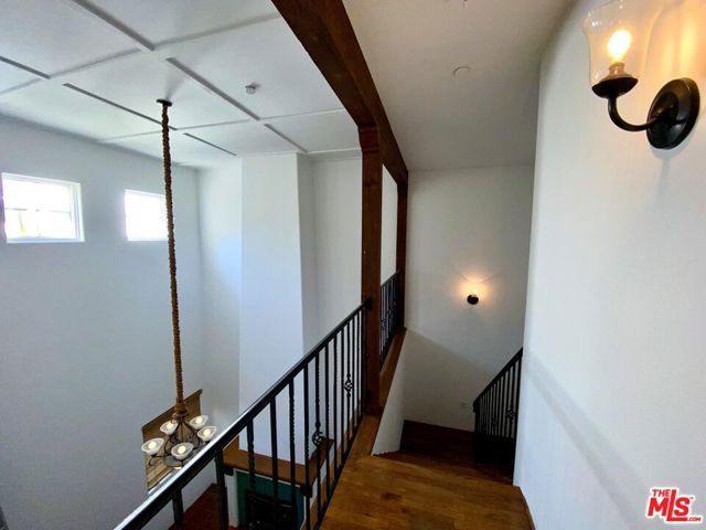 1414 N Harper Avenue 16, West Hollywood, CA 90046