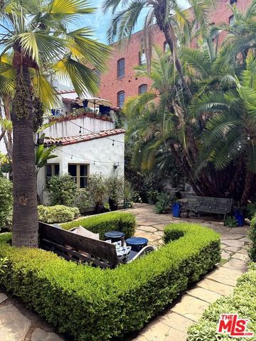 1414 N Harper Avenue 16, West Hollywood, CA 90046